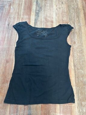 VTG Stewart + Brown Black Scoop Neck Cap Sleeve Organic Cotton Tee